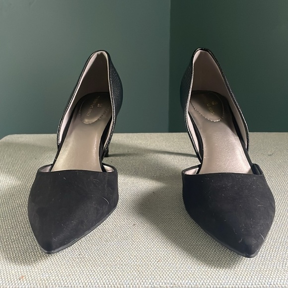 Classic Black Stiletto Heels with Pointed Toe bandolino - Picture 4 of 11